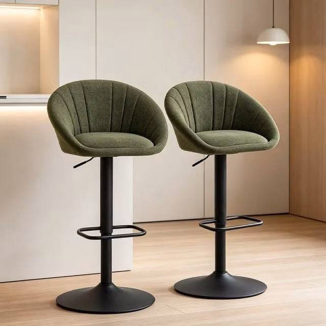 ERGOVEXA Set of 2 Relaxed Tub Bar Stools in Dark Green, Modern Upholstered Swivel Stools with Metal Frame
