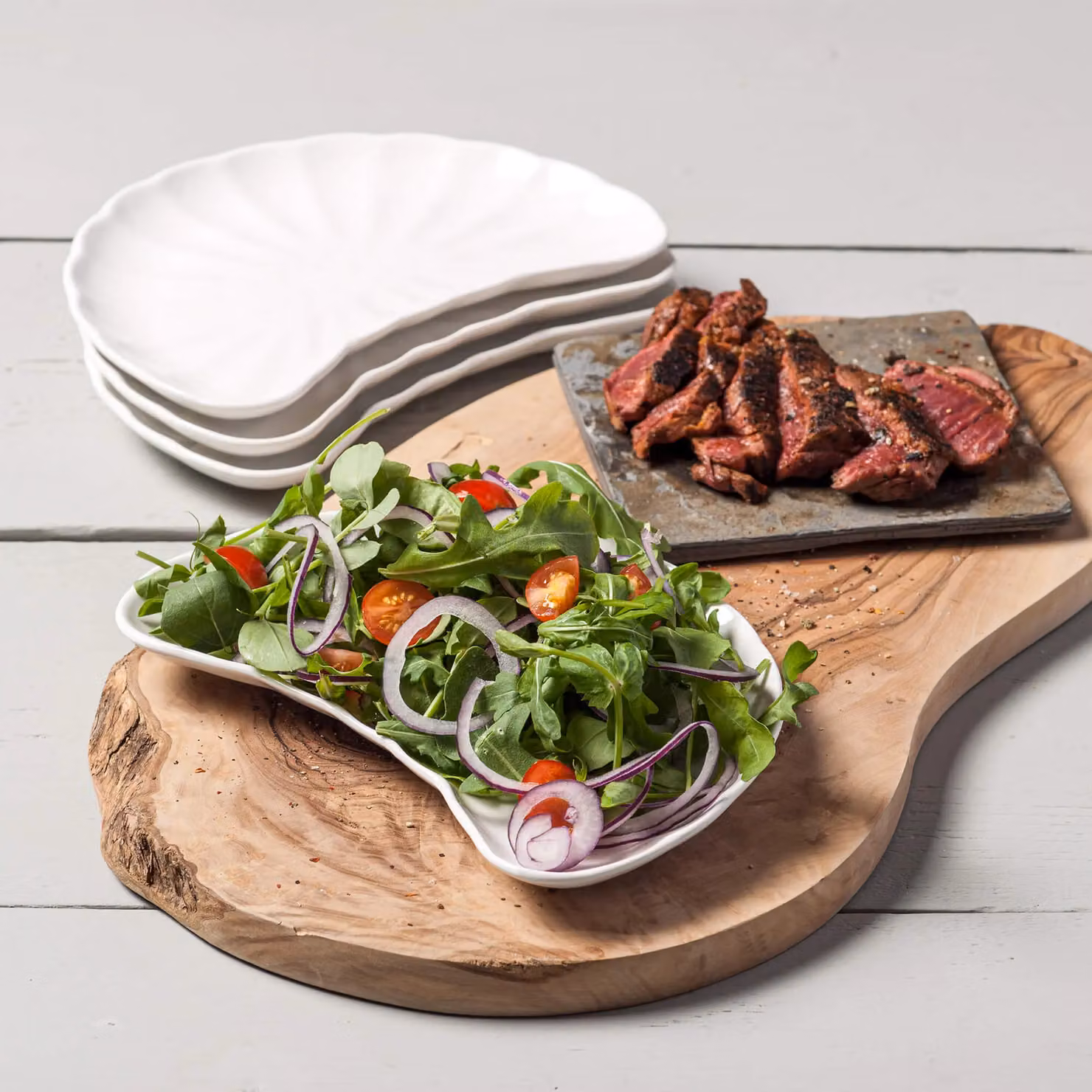 WM Bartleet & Sons 1750 Set of 4 White Porcelain Crescent Shaped Salad and Side Plates, Diameter: 22 cm – 4