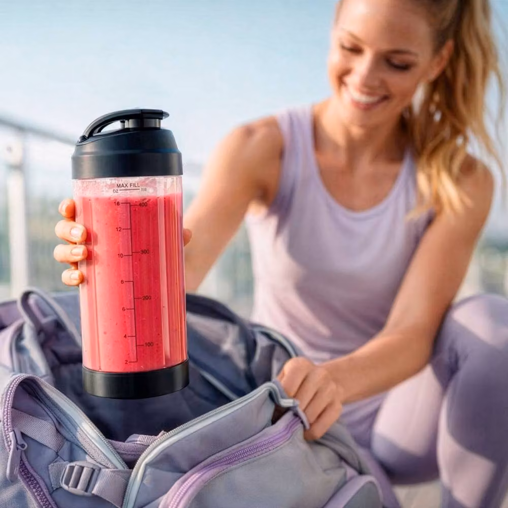 Tower Portable Rechargeable Blender in Black with Stainless Steel and Plastic Parts – 4