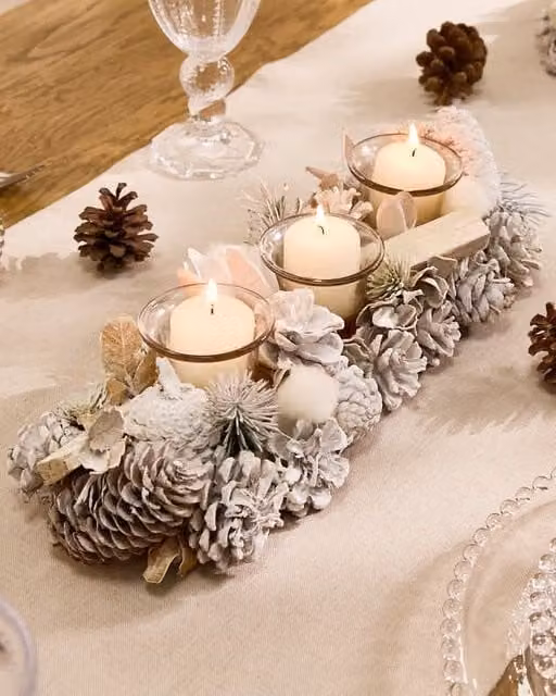 Dibor Wild Wonderland Trio Christmas Table Decoration Centrepiece Candle Holders, White, Height: 37 cm – 1
