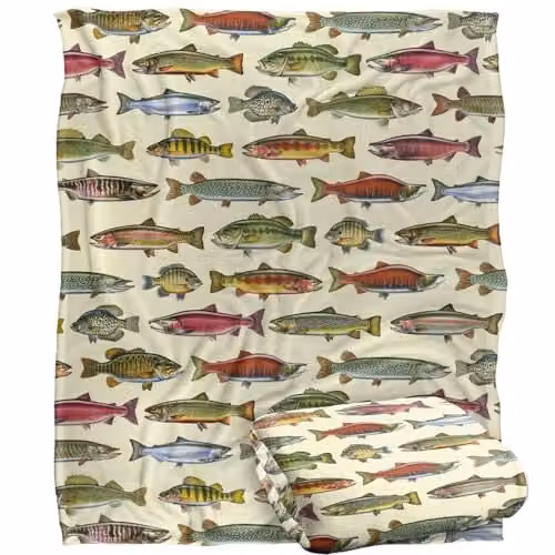 JQ Licensing Freshwater Fish Super Soft Fleece Throw Blanket in White, W/D/H: 152 x 127 cm – 1