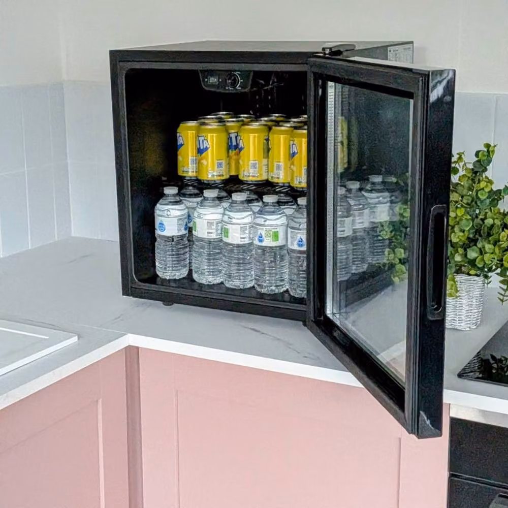 SIA DC3B Mini Drinks Fridge and Wine Cooler, 46L Table Top Model with Glass Door, Black, W/D/H: 47.5 x 39.0 x 47.5 cm – 6