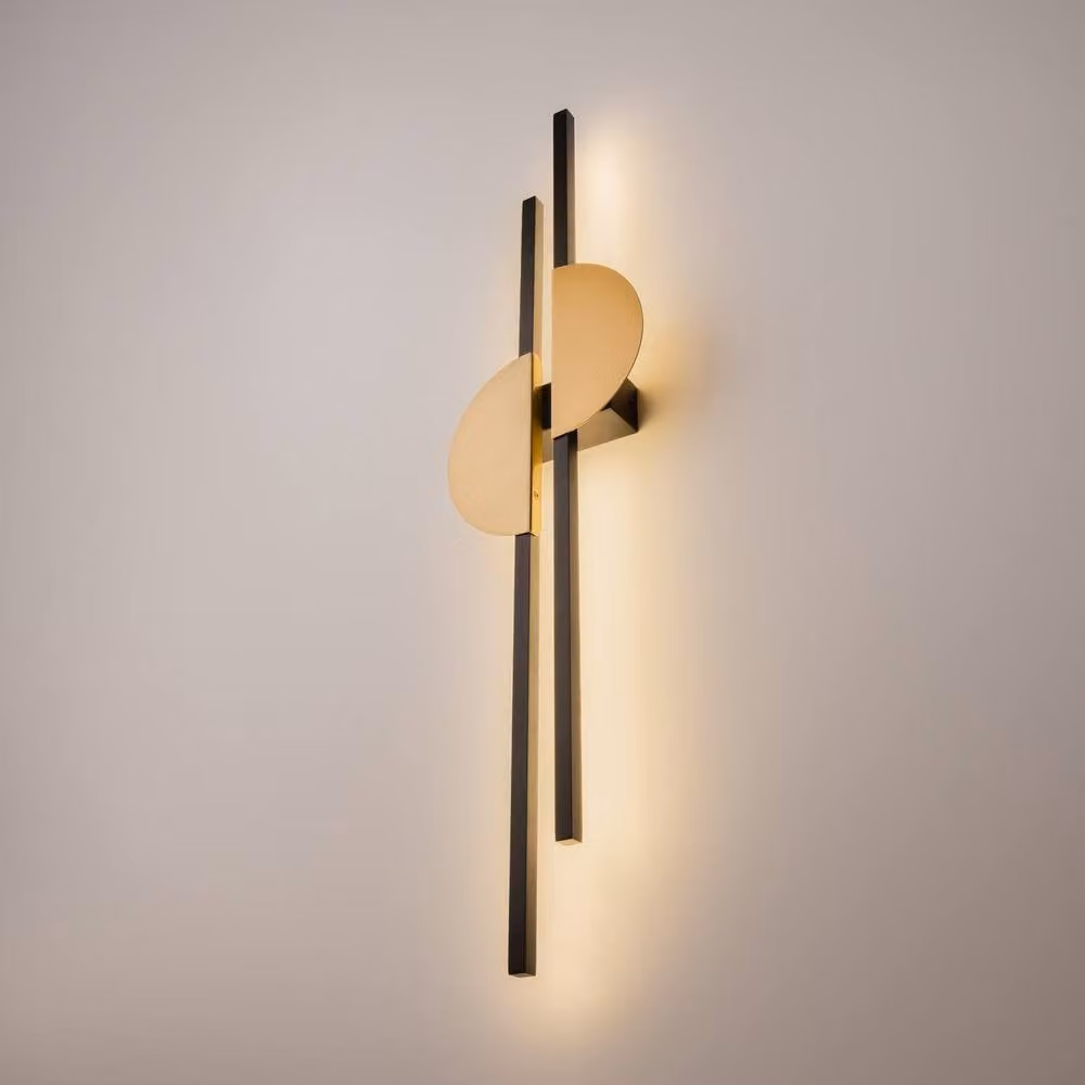 Netlighting Skyline II Modern Adjustable LED Wall Lamp in Black and Brass with 4000K Cool White Light and 700lm Output – 2