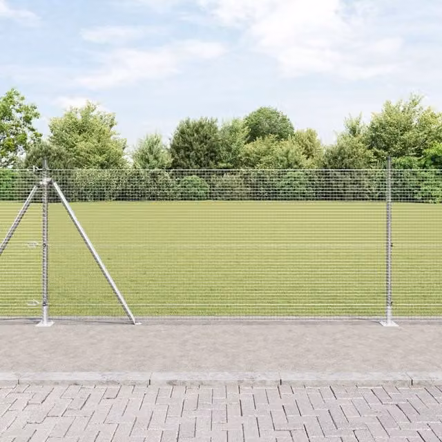 Berkfield Home Galvanised Steel Welded Wire Fence with 13 Flanged Posts, Silver, 0.8 x 100 m – 1