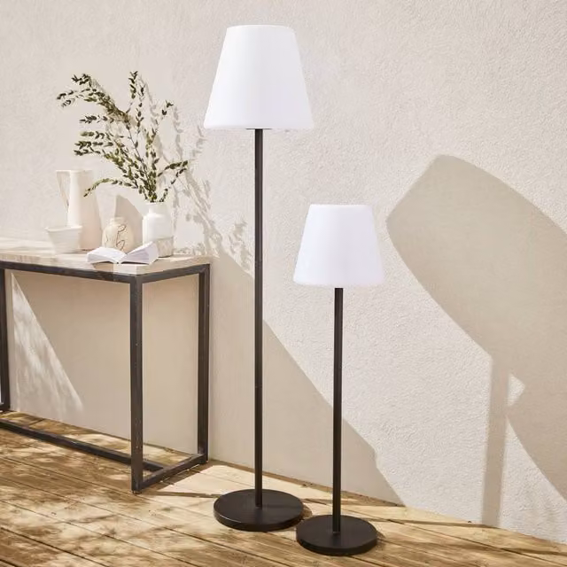 Sweek White Wireless LED Outdoor Floor Lamp with Remote Control