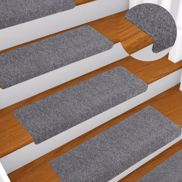 Berkfield Home Non-Slip Needle Punch Stair Mats, 5 Pack, Light Grey, W: 65 cm, D: 21 cm, H: 4 cm