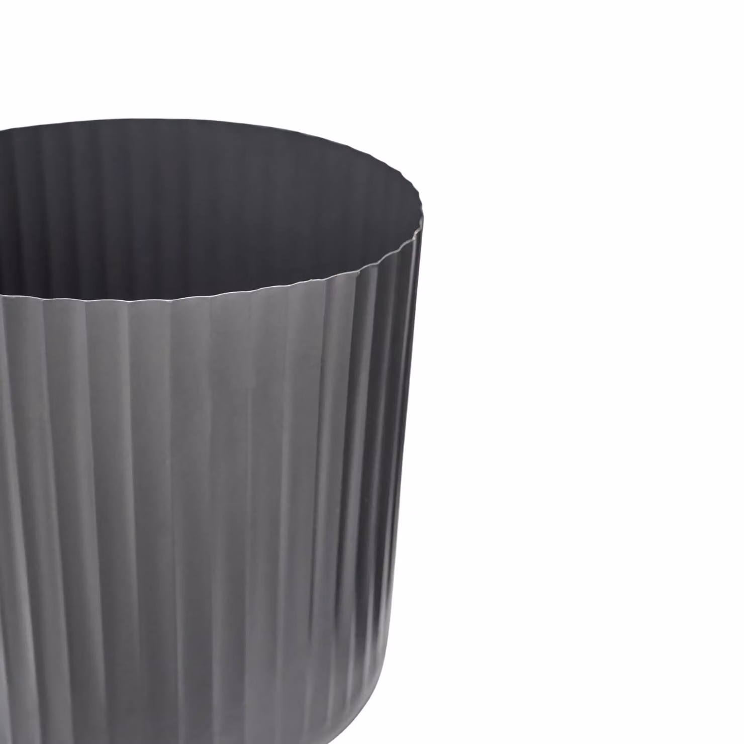 Ivyline Hudson Corrugated Steel Planter Set of Two in Grey, W37 x D37 x H37 cm – 2