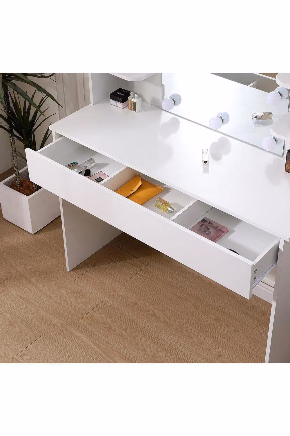 H&O Direct Modern Hollywood Vanity Desk with LED Lighted Mirror in White, W/D/H: 139.5 x 108.0 x 40.0 cm – 2