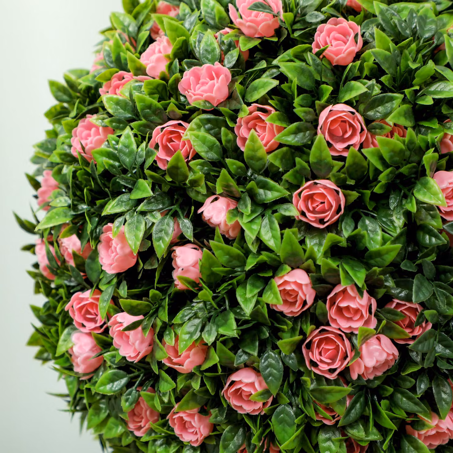 HOMCOM Set of 2 Pink Artificial Rose Ball Topiary Trees for Indoor and Outdoor Decor, Height: 60 cm – 7
