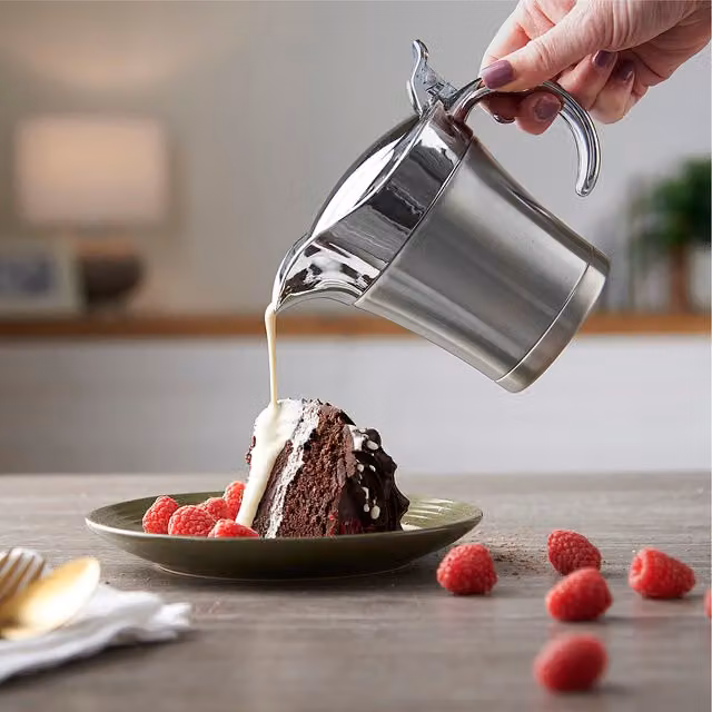 VonShef Insulated Double Walled Stainless Steel Gravy Jug with Lid and Drip Free Spout, Silver, 500ml