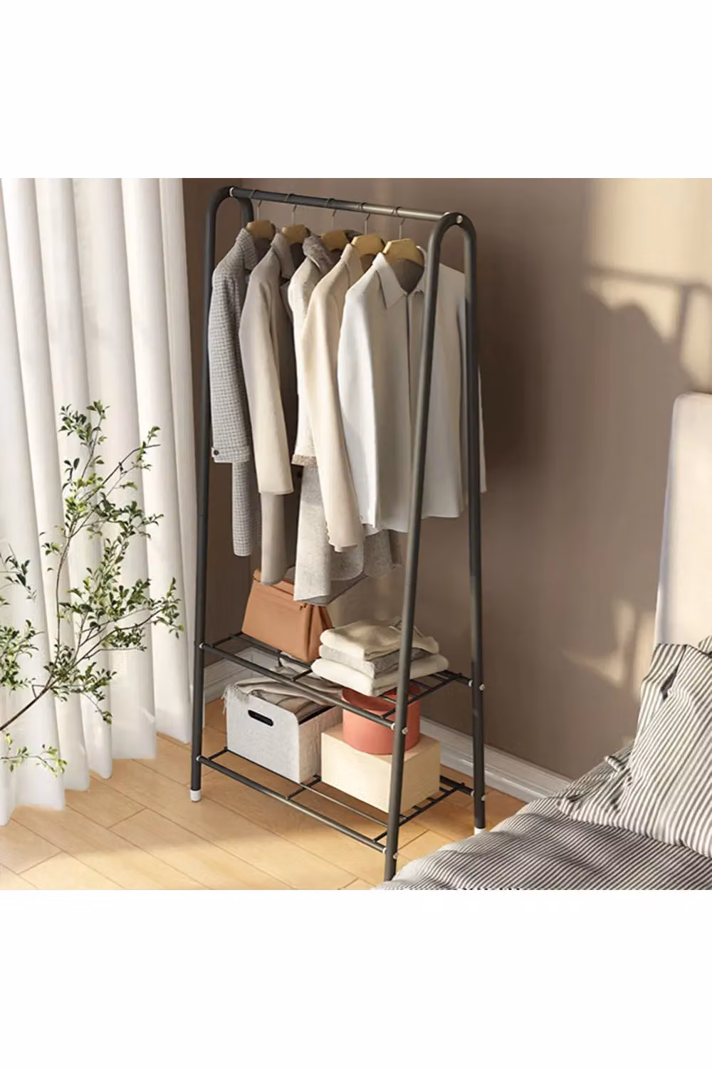 Livingandhome Matt Black Metal Freestanding Clothes Rail with Continuous Linear Rail – 3