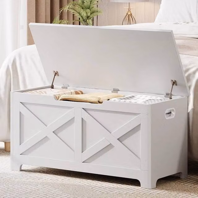 Nordara White Wood Lift-Top Storage Bench with Safety Hinge, W/D/H: 136.1 x 45.0 x 40.0 cm