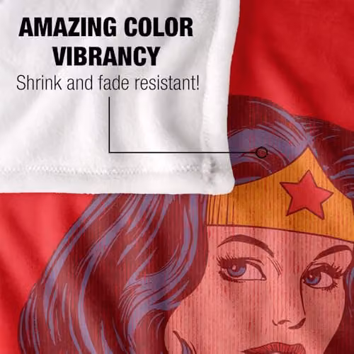 LOGOVISION DC Originals Wonder Woman Silky Touch Super Soft Fleece Throw Blanket, Multicolour, W: 91.44 cm x L: 147 cm – 3