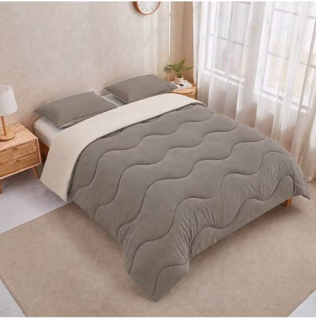 Ezysleep 10.5 Tog Reversible Coverless Duvet and Pillowcase Set in Natural Super King