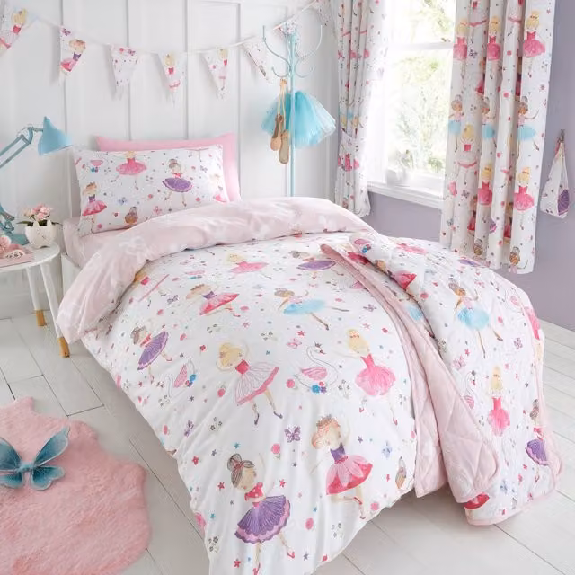 Happy Linen Company Isabella Kids Reversible Graphic Duvet Cover and Pillowcase Set, Pink, Duvet Cover: 140 x 200 cm, Pillowcase: 50 x 75 cm