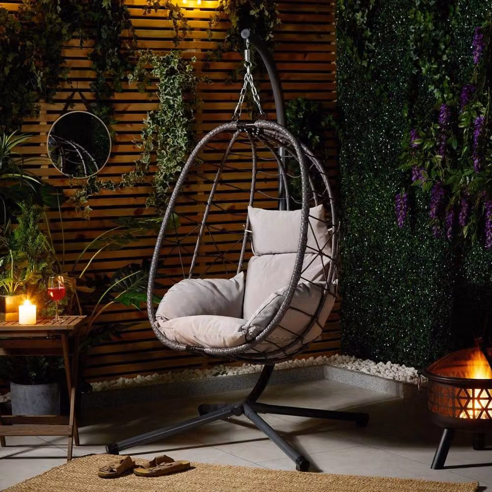 VonHaus Grey Rattan Hanging Egg Chair for Garden and Boho Style W/D/H: 100 x 15 x 198 cm – 4
