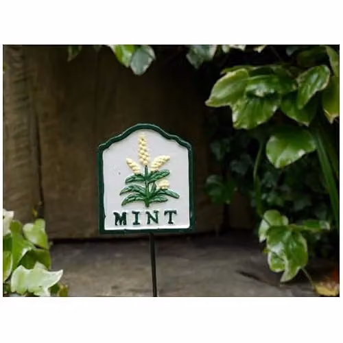 Gifts Direct 2 U Heavy Duty Metal Herb Garden Markers in Green and White