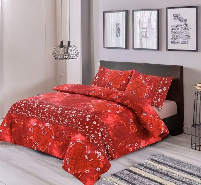 Snug City Red Love Heart Design Polycotton Duvet Cover and Pillowcase Set, Double, W/D/H: 200 x 220 cm and 140 x 200 cm – 1