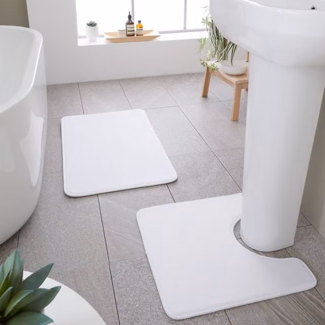 Catherine Lansfield Antibacterial Memory Foam Bath Mat and Pedestal Mat Set, White