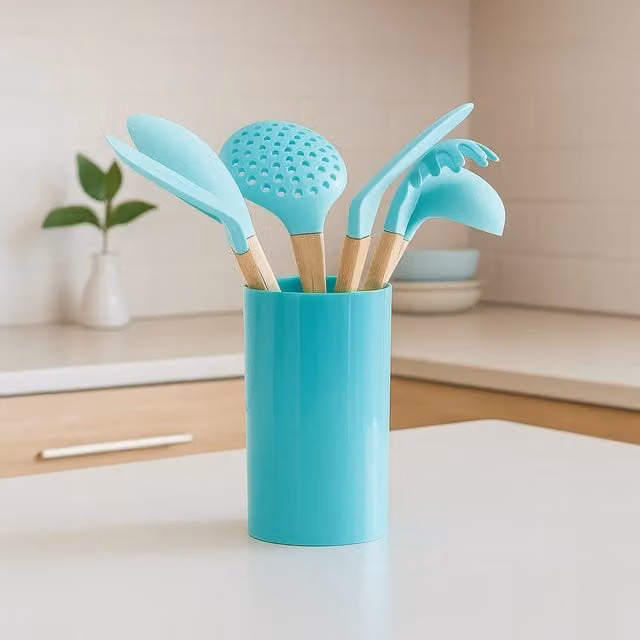 Zing 7 Piece Silicone and Wood Utensil Set in Green and Blue