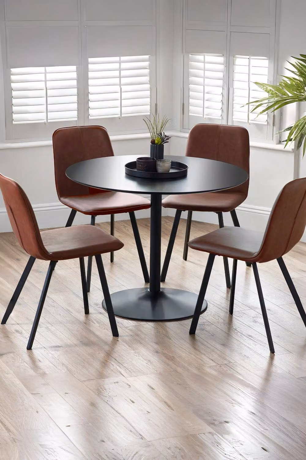 Julian Bowen Nero Round Black Pedestal Dining Table – 3