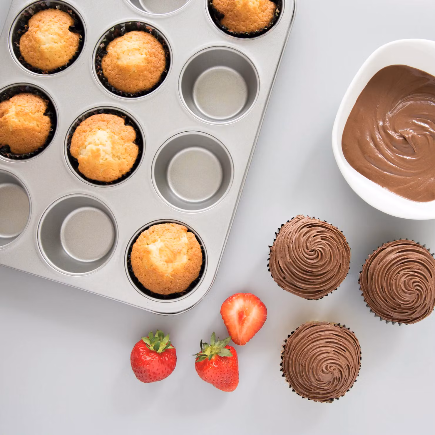 KitchenCraft Non-Stick Carbon Steel 12-Cup Muffin Tray, Silver, W: 35.0 cm – 4