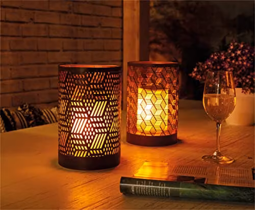 Luxform Lighting Swindon Solar Powered Metal Outdoor Garden Table Lamp in Anthracite with Flicker Effect, Height: 23 cm – 2