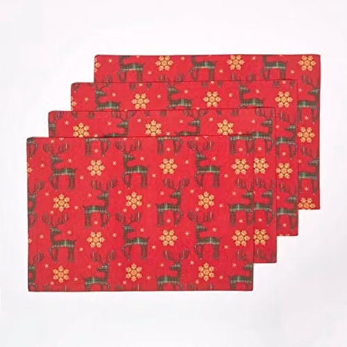 Homescapes Set of 4 Red and Gold Christmas Placemats with Star Pattern, 100% Cotton – 1