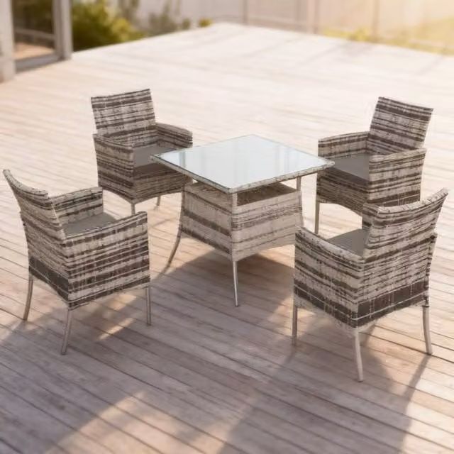 ERGOVEXA Five-Piece Rattan Dining Set in Grey