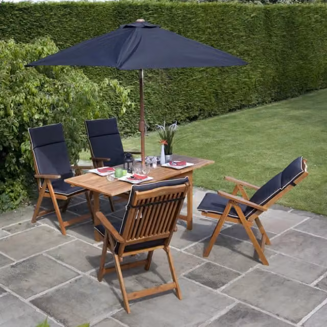 BillyOh Windsor Extendable Outdoor Dining Set in Brown Treated Hardwood with 4 Chairs