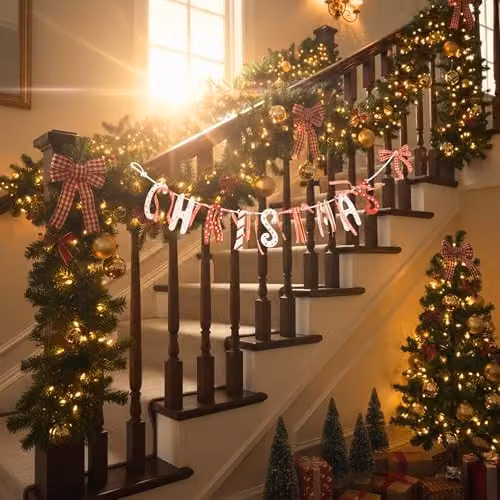 Shatchi Vintage Country Style Tartan and Cream Wooden Christmas Garland Banner with Red and White Checked Pennants – 6