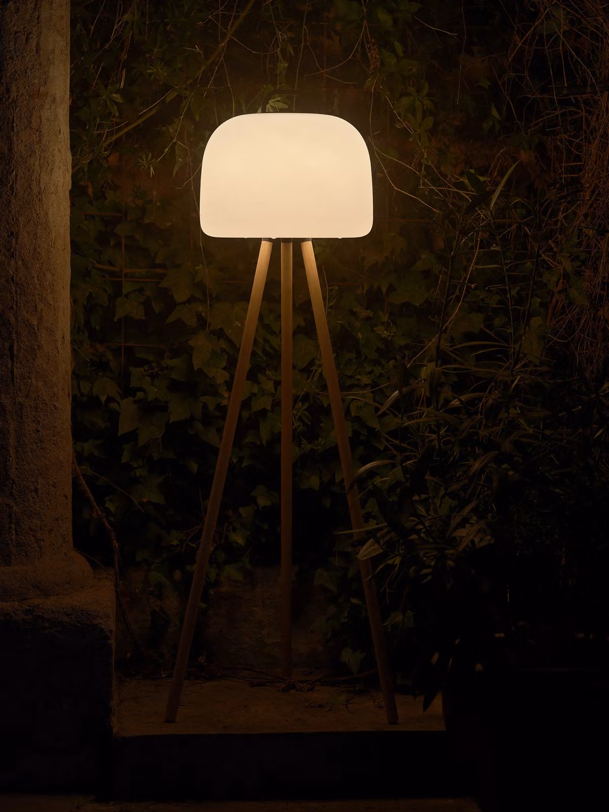 Nordlux Scandinavian Dome Floor Lamp in Brown Wood with Warm White Light – 2
