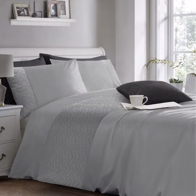 Velosso Microfibre Floral Duvet Cover and Pillowcase Set in Silver and Grey, W: 200 cm x H: 200 cm