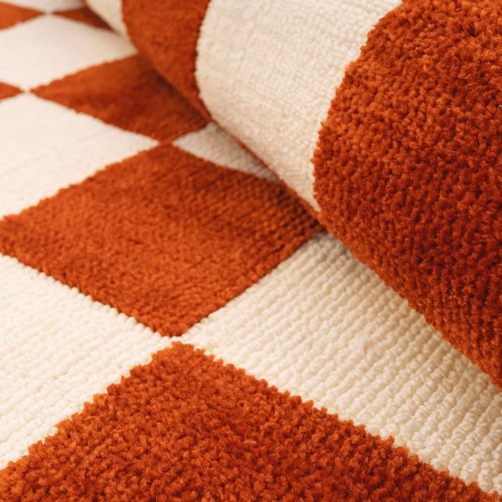 Kukoon Red Retro Checkerboard Hand Tufted Living Area Rug W/D/H: 120 x 170 cm – 3