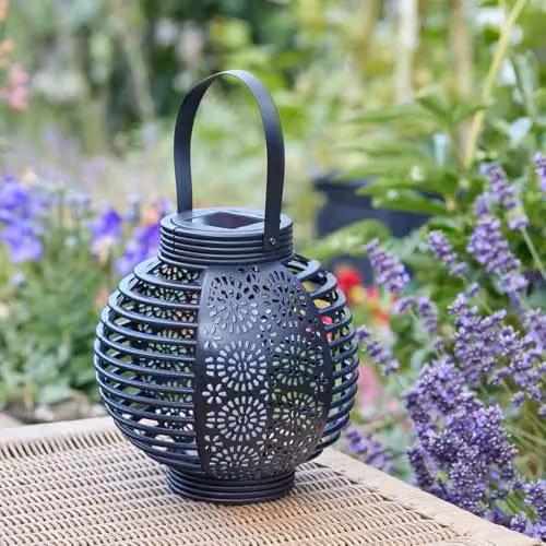 mysmartbuy Ferrara Solar Powered Lantern in Black with Decorative Cut-Out Design, W/D/H: 20 x 20 x 20 cm – 2