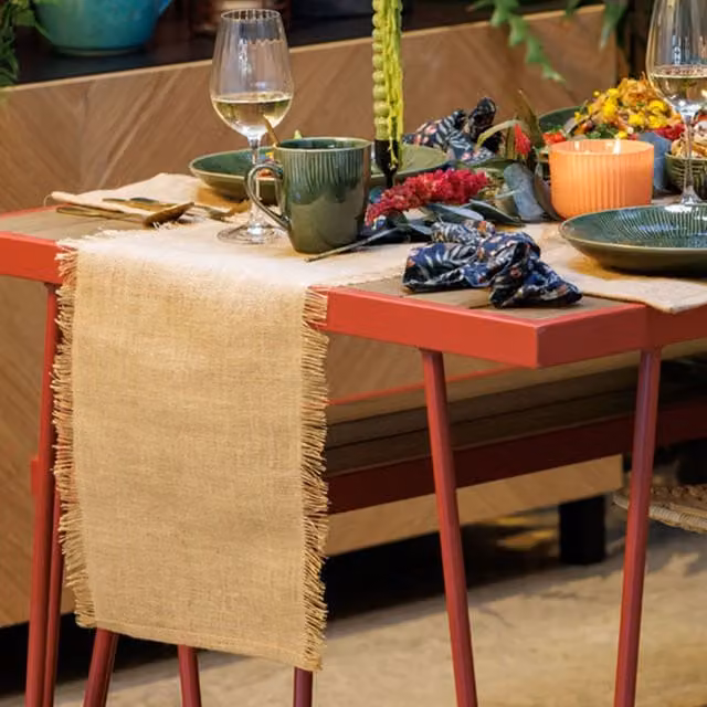 Mikasa Frayed Jute Table Runner in Brown and Beige, W: 230 cm, D: 33 cm