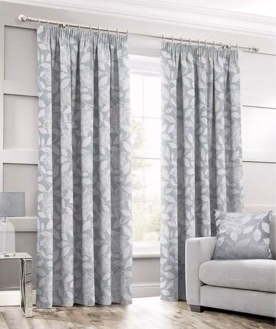 Intimates Luxury Leaf Jacquard Thermal Insulating Curtain Pair in Silver