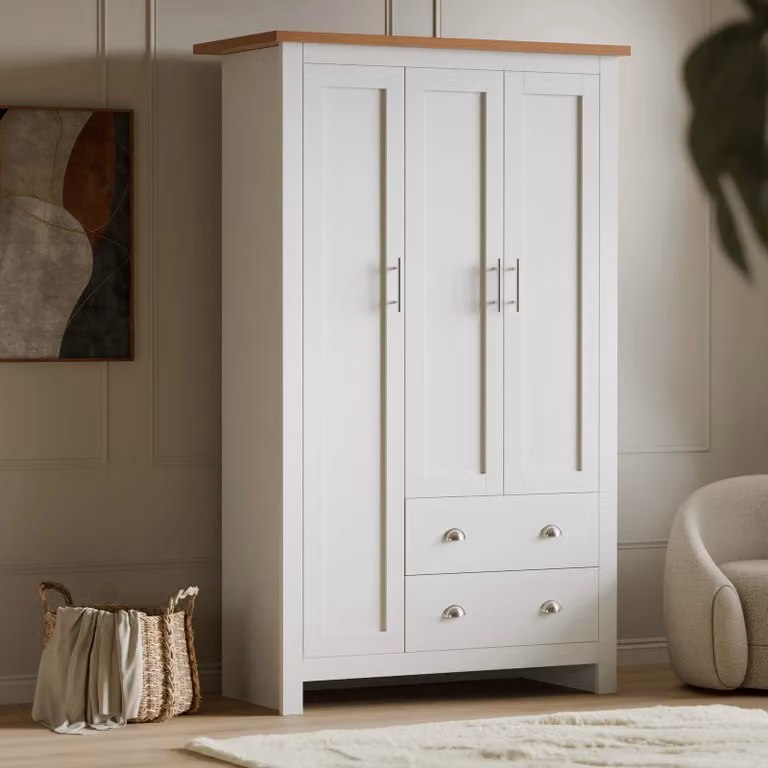 DHS Shaker Triple Wardrobe with Drawers and Shelves in White, H 180 x W 120 x D 52 cm