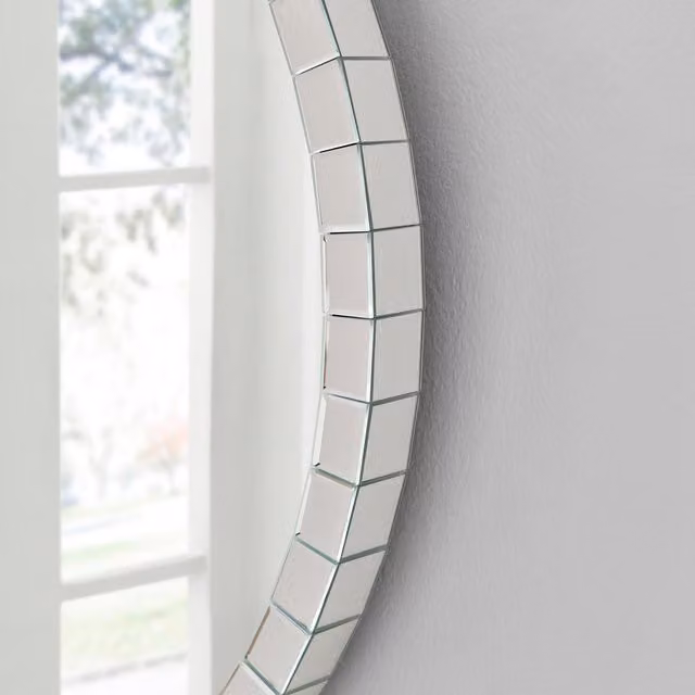 FurnitureboxUK Disco Medium Glam Round Wall Mirror in Silver, Diameter: 75 cm