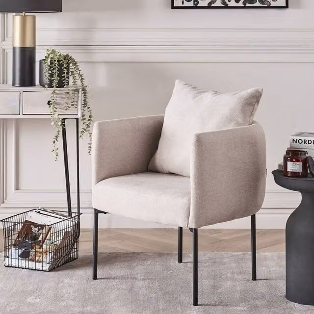 Wyld and Coco Retro Style Tub Armchair in Light Beige Faux Linen – 1