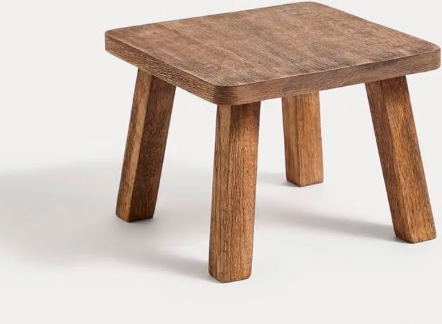 M&S Rustic Wooden Planter Stand in Brown and Beige
