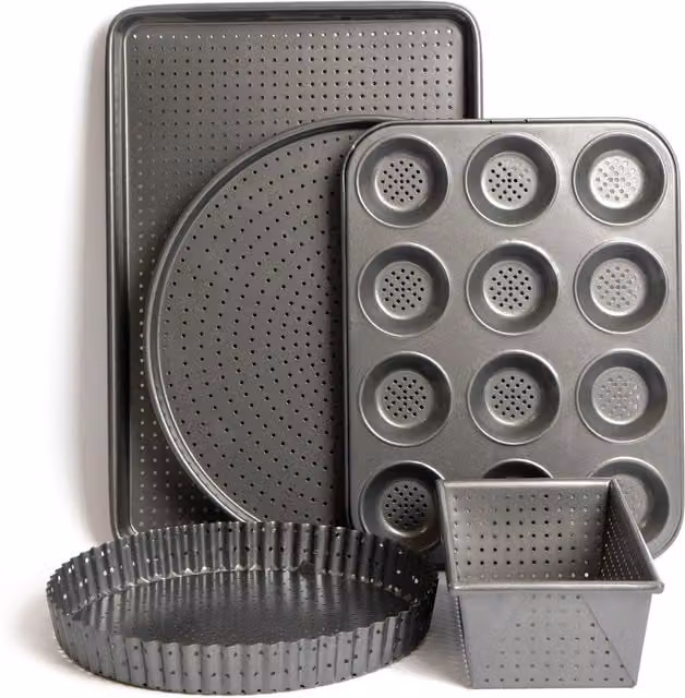 MasterClass 5-Piece Non-Stick Crusty Bake Bakeware Set in Black, including 25cm Quiche Tin, 32cm Pizza Crisper, 12-Hole Yorkshire Pudding Tray, 2lb Loaf Pan and 32cm Baking Tray – 1