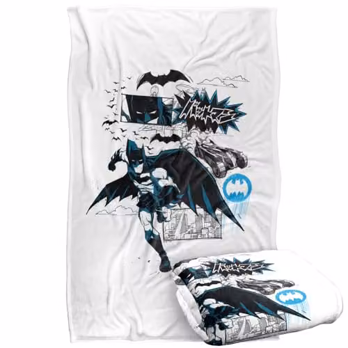 Warner Bros. Batman Running Black, Blue and White Kanji Super Soft Fleece Throw Blanket W/D/H: 91 x 147 cm