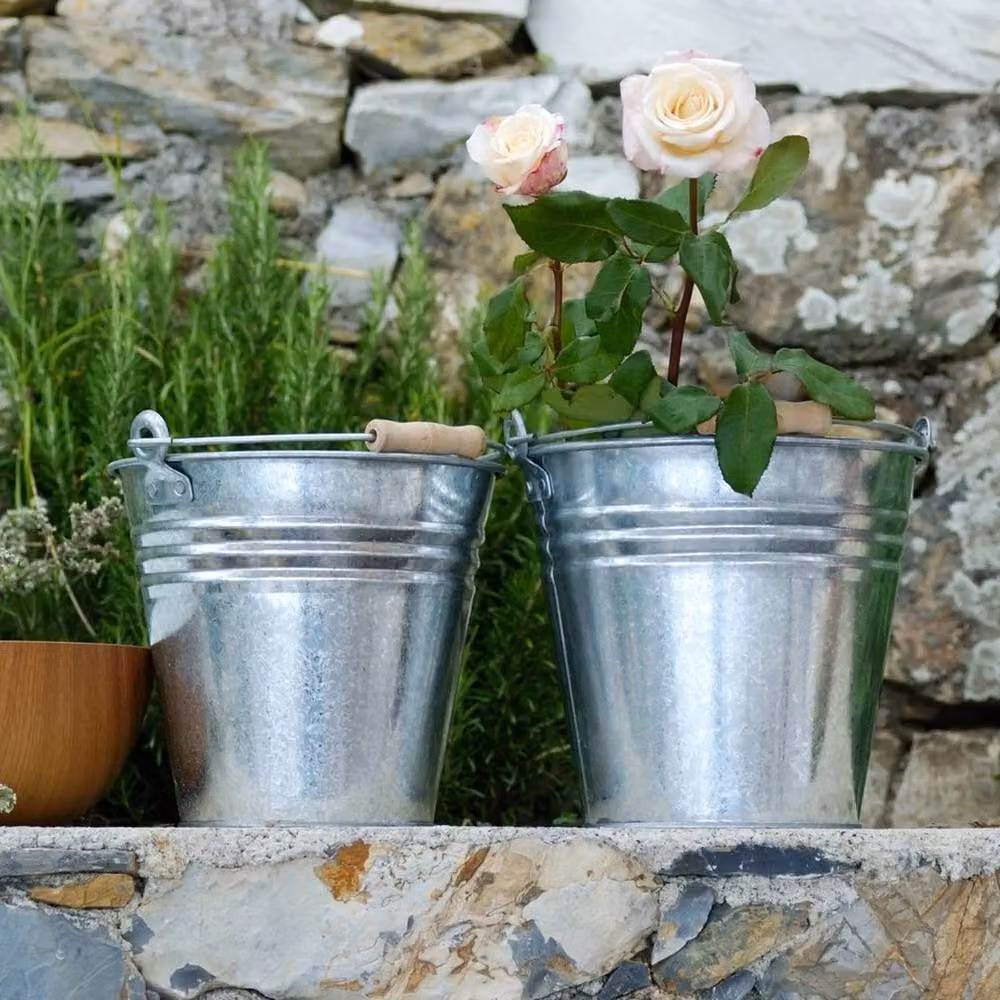 NESTLUNE 15L Tradition Galvanised Steel Metal Planter in Silver – 2