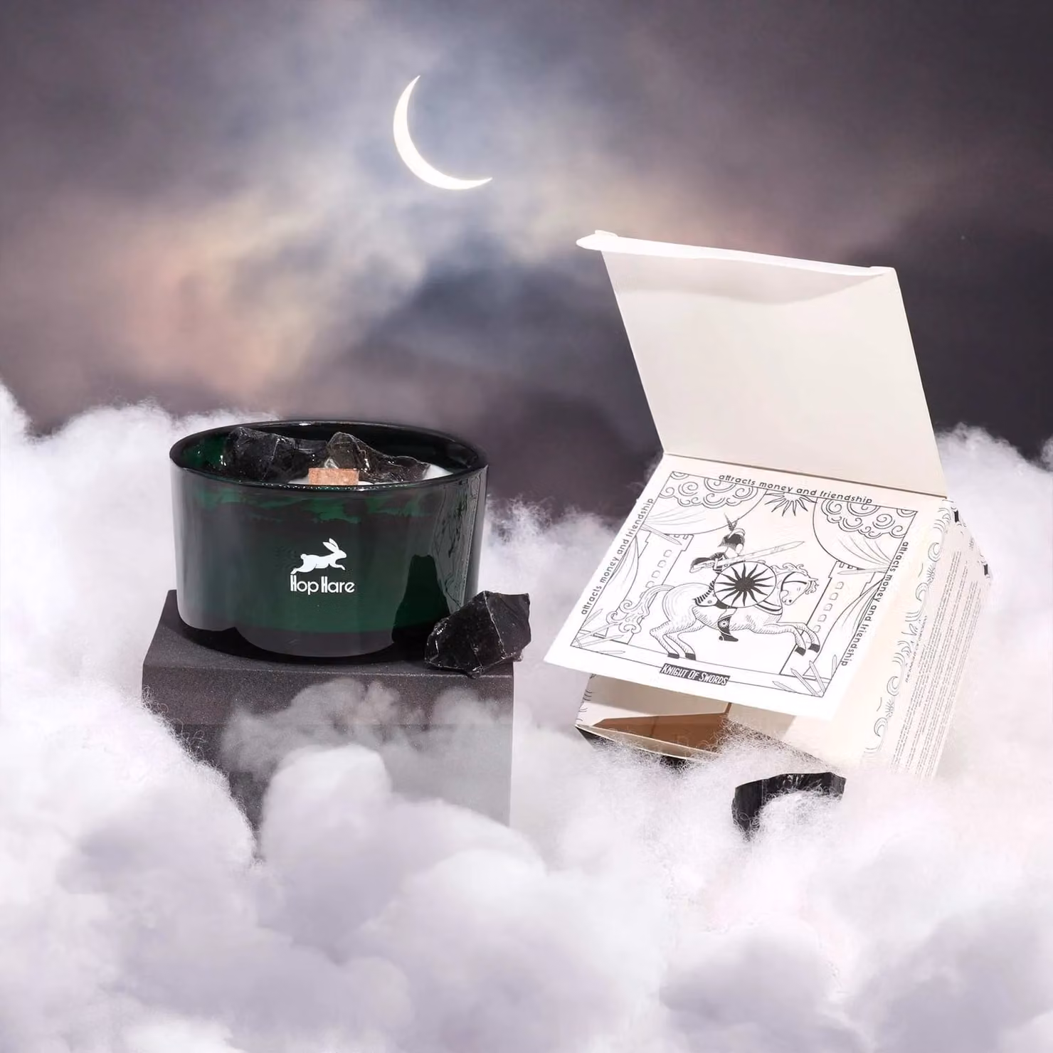 Ancient Wisdom Hop Hare Magic Candle with Flowers and Gems The Knight of Swords in Grey and White, W/D/H: 5 x 9 x 9 cm – 7