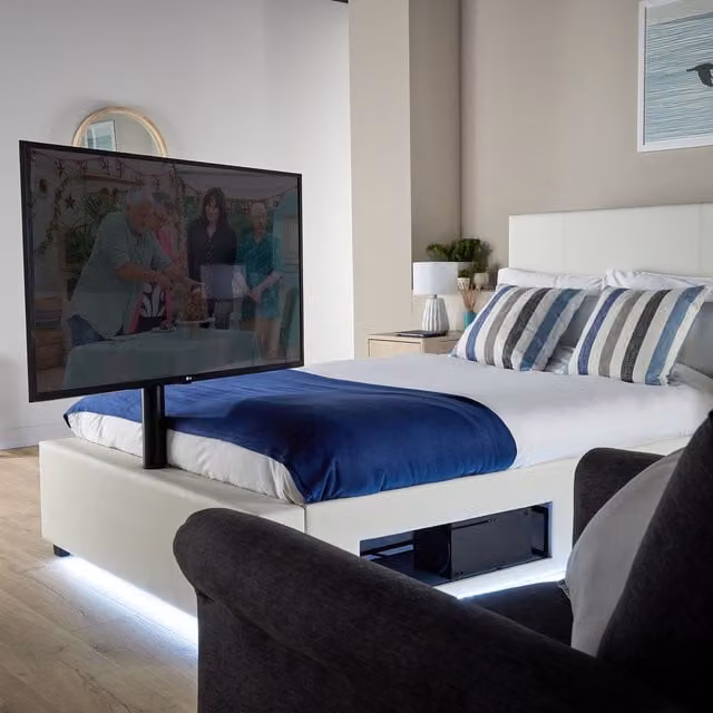 XR Living Ava Upholstered TV Bed with LED Lighting in White, Double (140 x 200 cm)