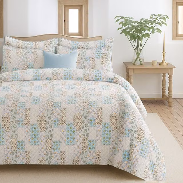 Florelle Blue Floral Patchwork Reversible Embossed Duvet Set, 200 x 200 cm