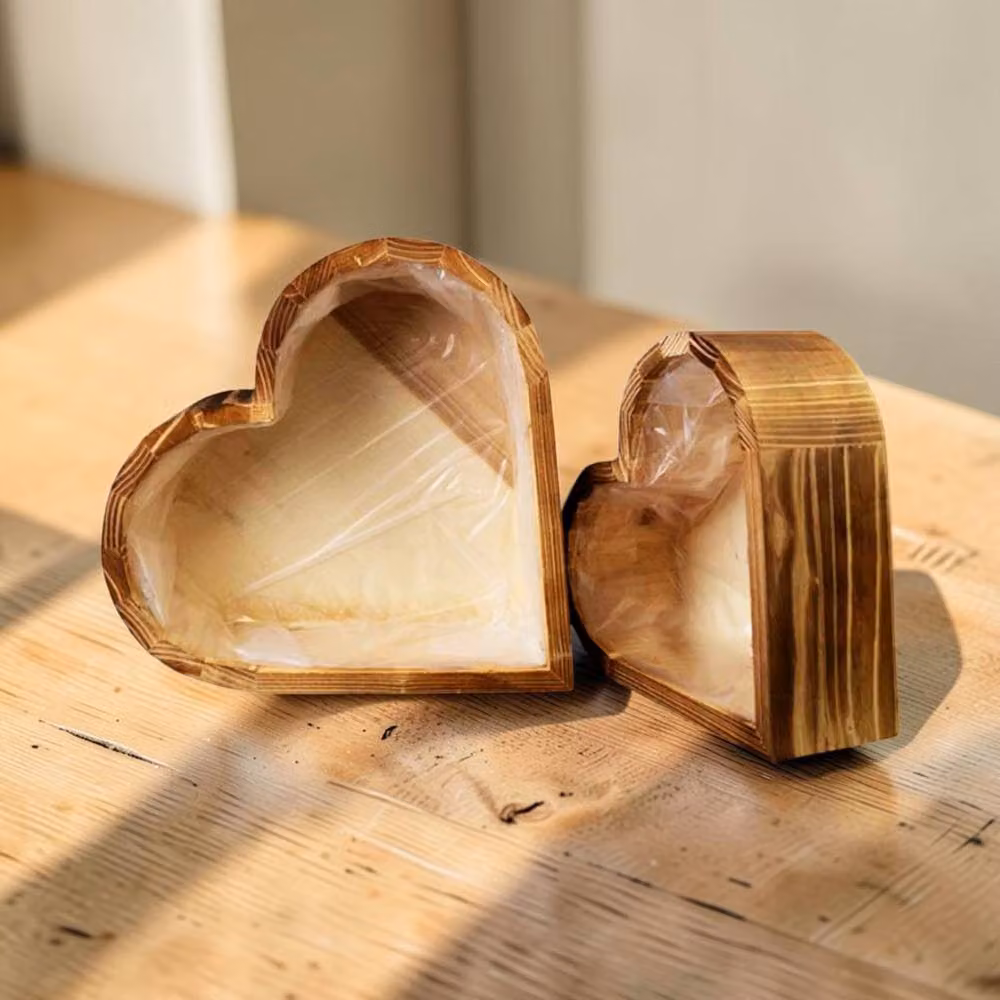 Four Candle Set of 2 Heart Shaped Rustic Wooden Planters, Brown, W: 20 cm and W: 25 cm – 2