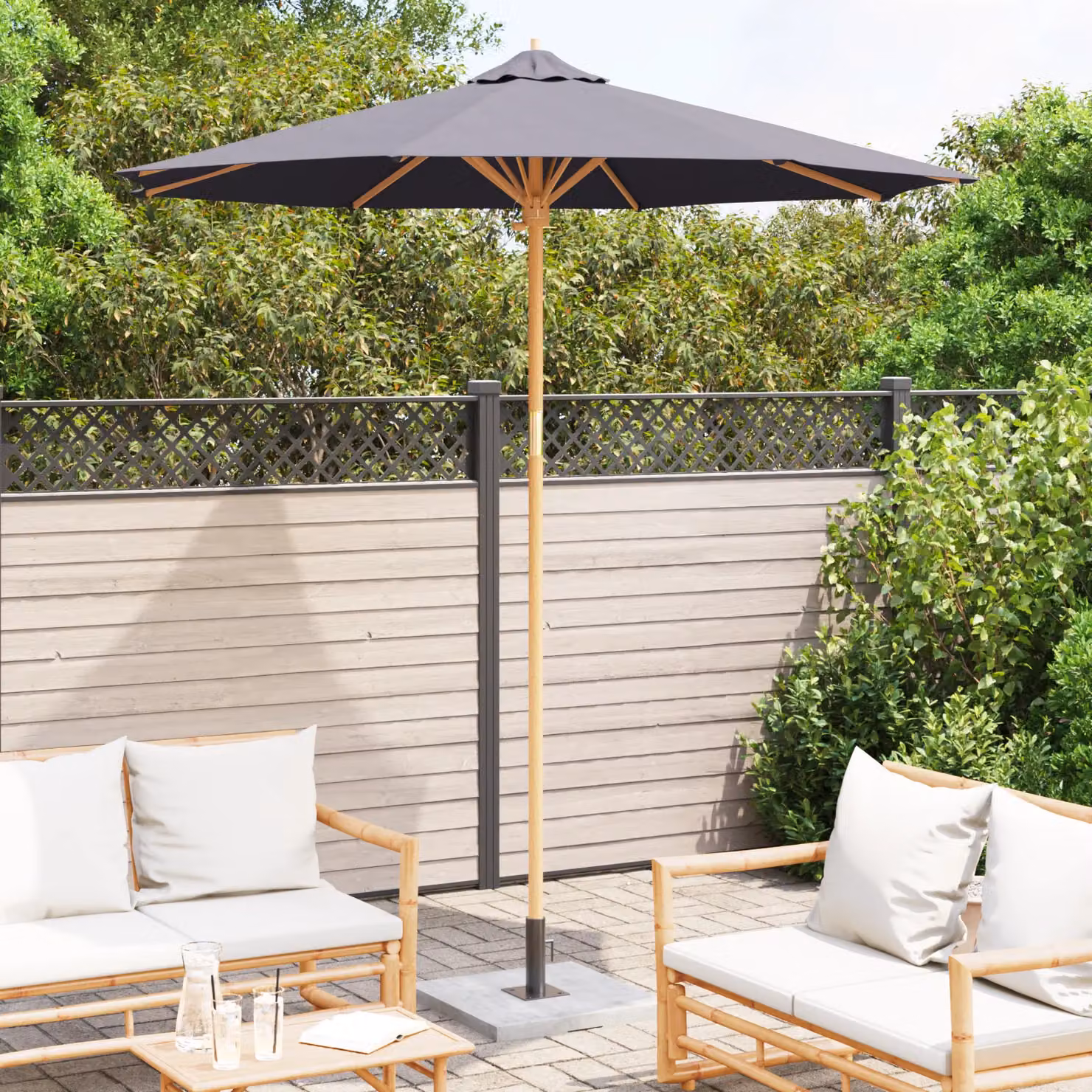 Berkfield Home Dark Grey Bamboo Garden Parasol W: 240 cm, D: 260 cm – 3