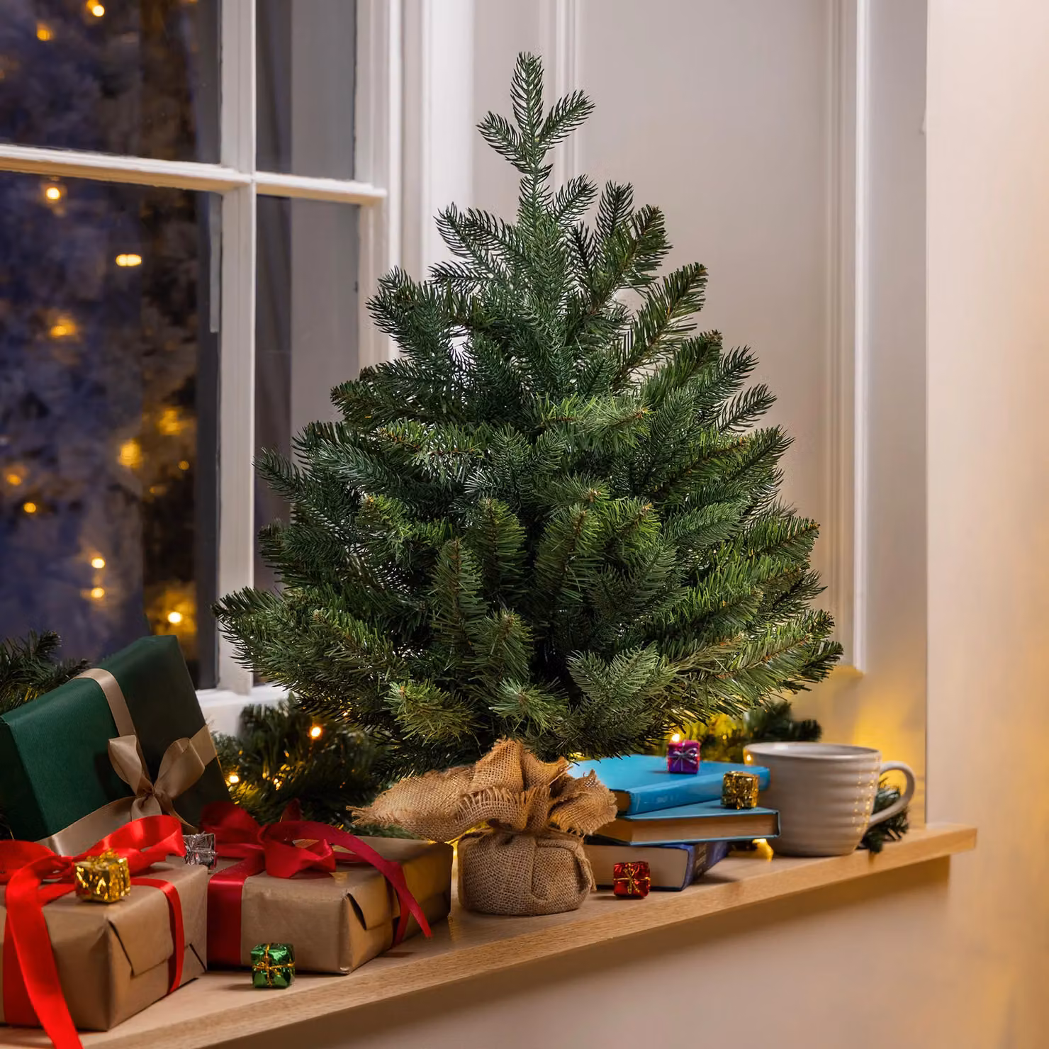 Christow Mini Artificial Christmas Tree, Green Potted Tabletop Spruce – 2